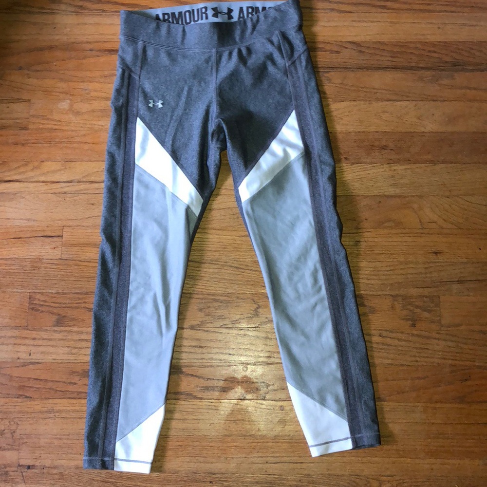 Under Armour Cropped Leggings